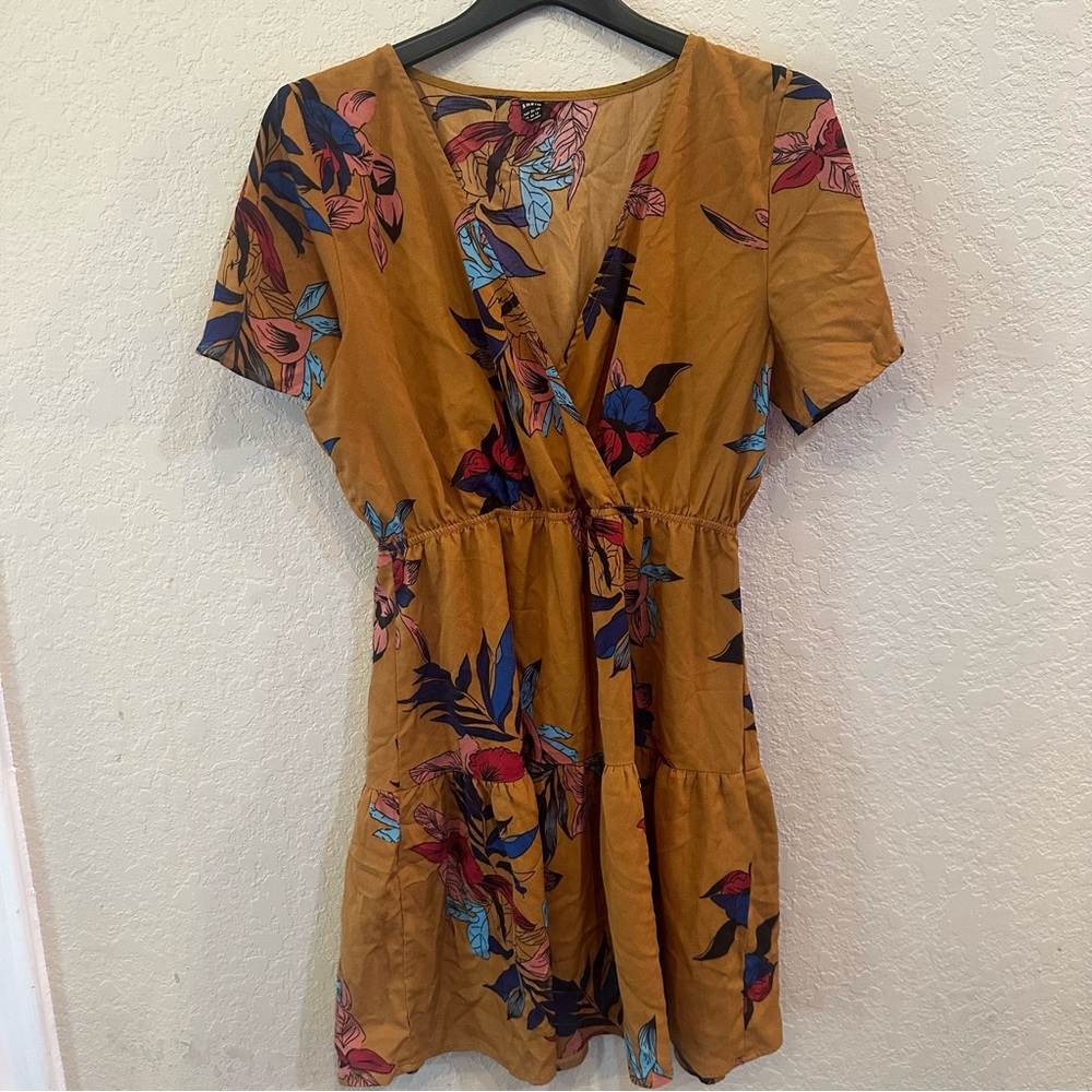 SHEIN XL Brown Floral Print Ruffle V-Neck Boho Fall Babydoll Mini Dress - Picture 3 of 8